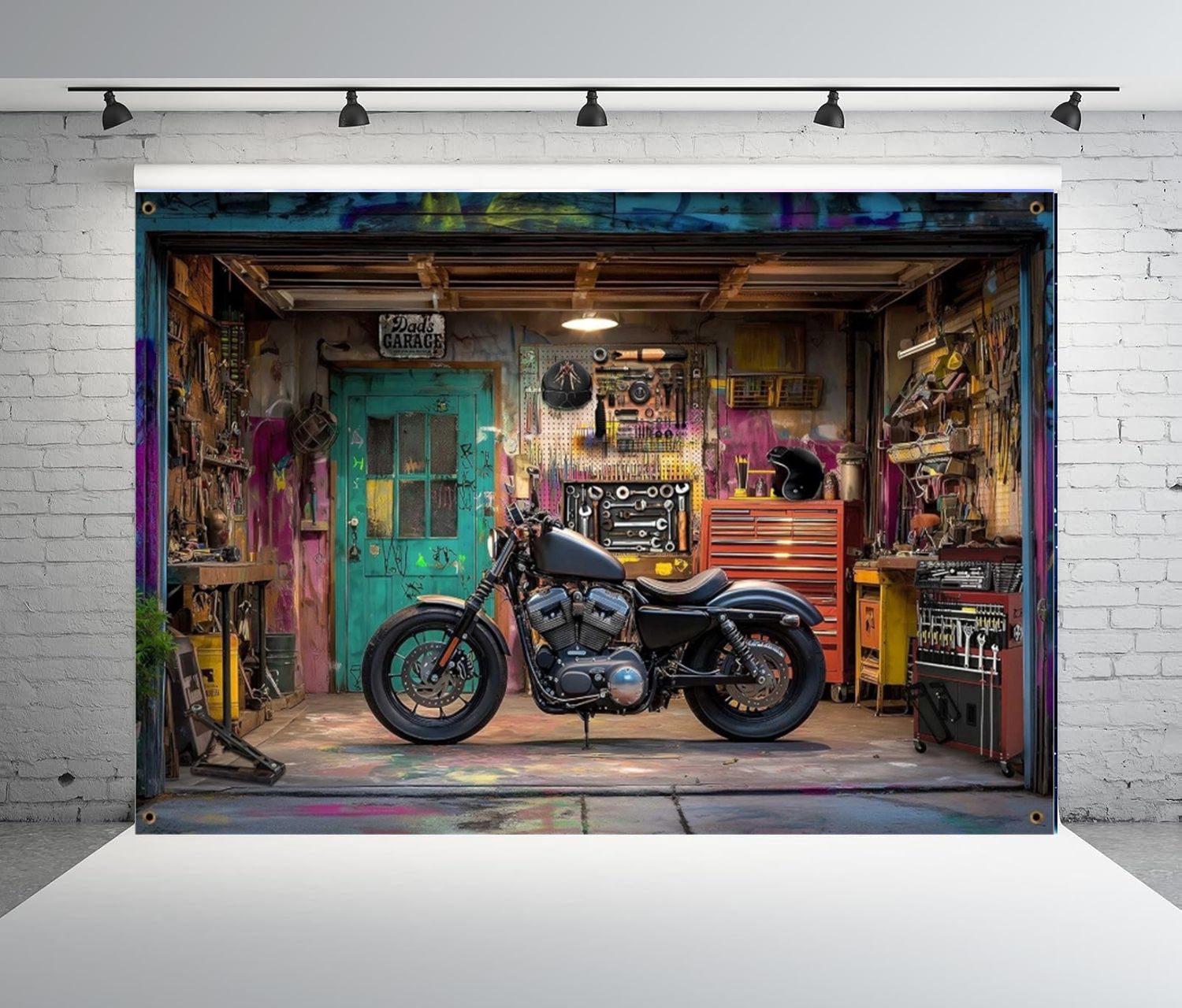 Vintage Motorcycle Garage Phot - Workshop Tools Background recension och pris